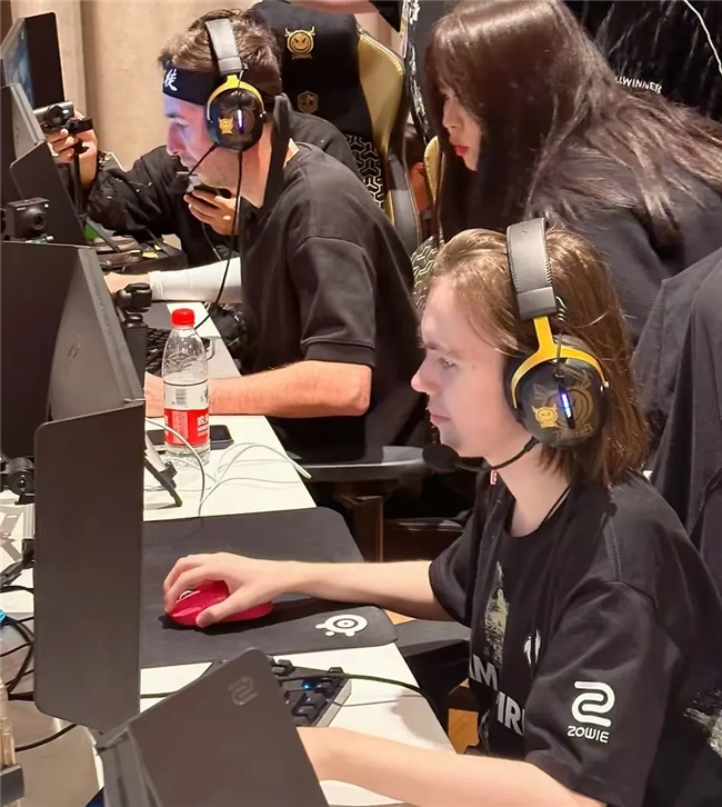 阿莱格里 阿莱格里